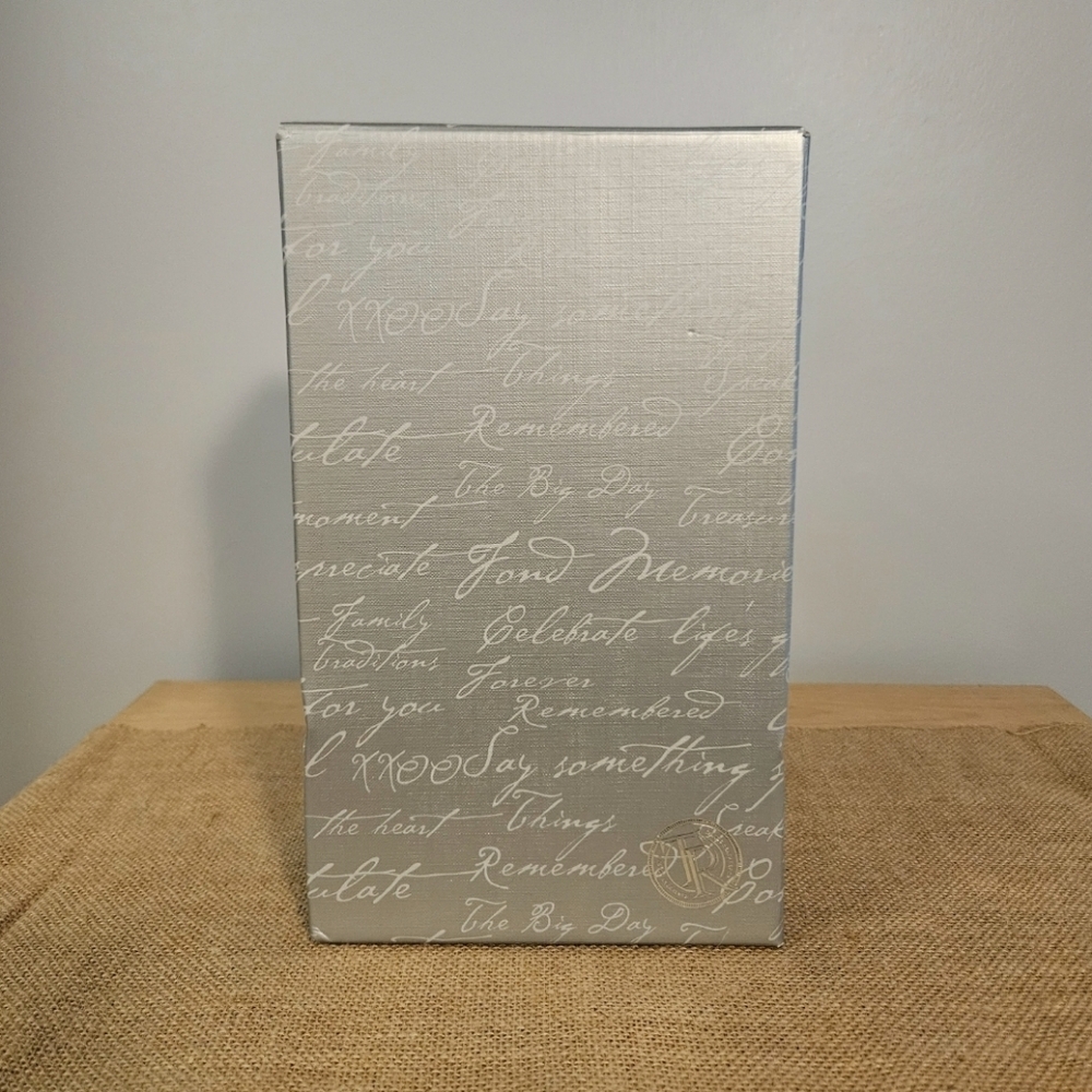 New Pair of Crystal Champagne Flutes - Picture 3 of 13